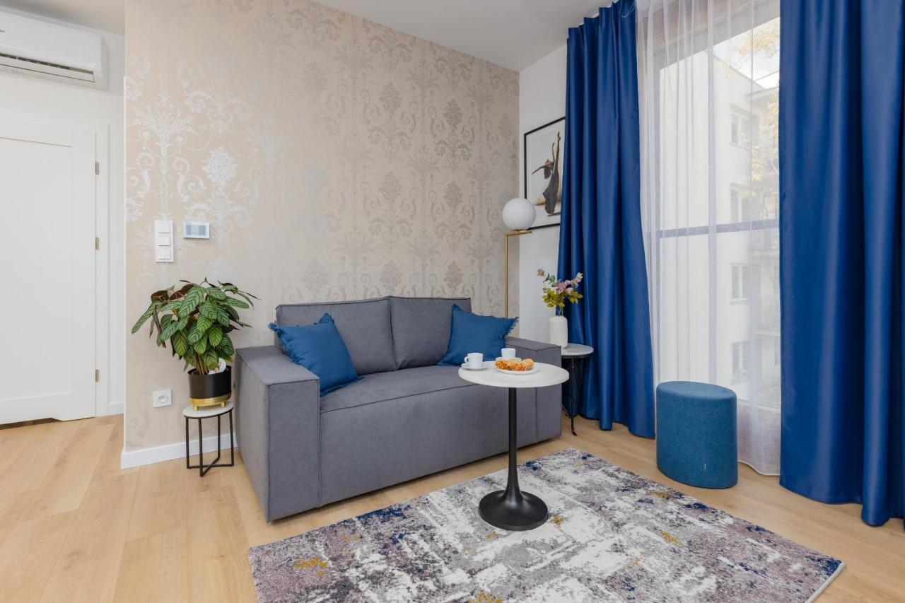 Warszawa Srodmiescie Bonifraterska Apartments By Noclegi Renters Экстерьер фото